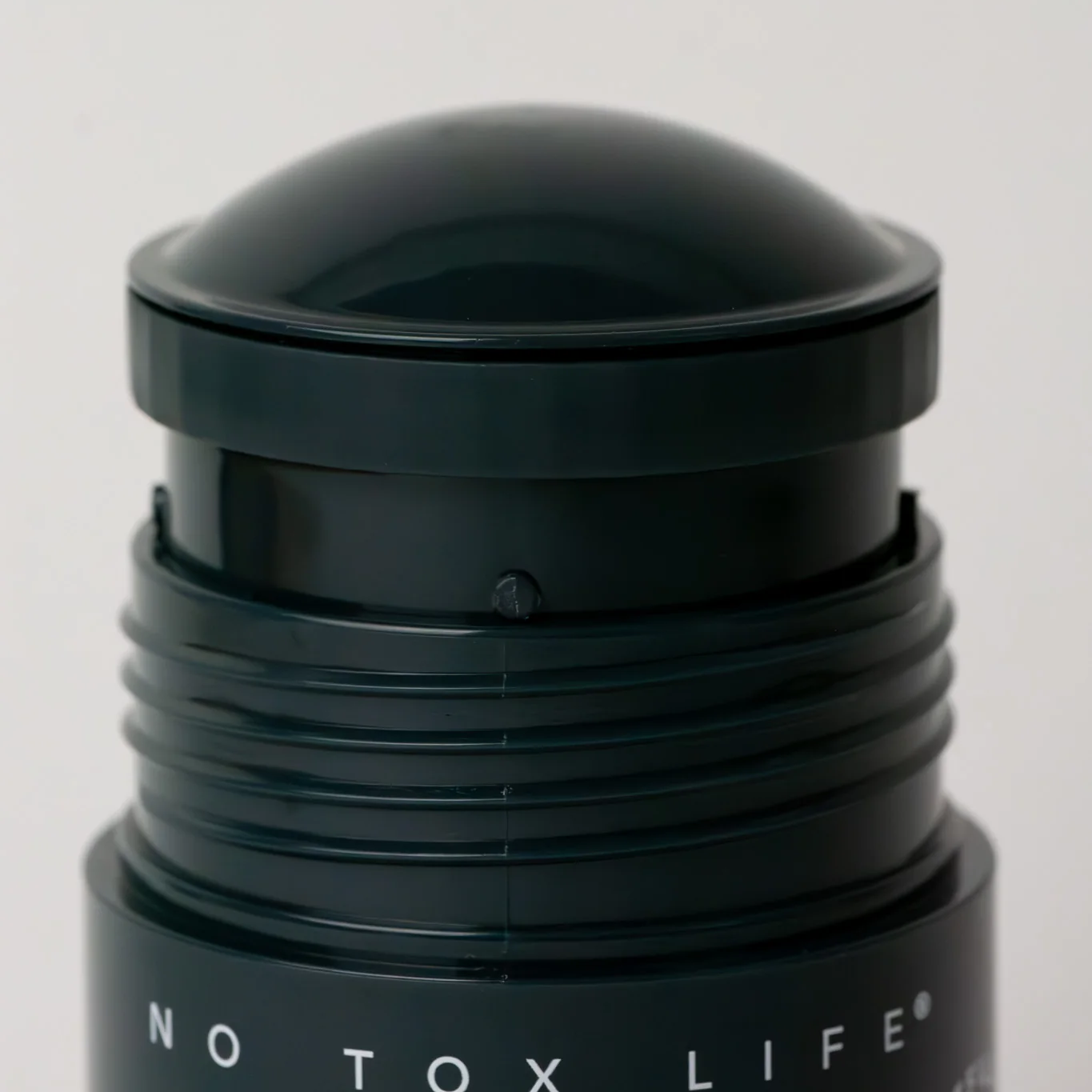 SOLIDSILK® Refillable Deodorant (Earl Grey) - Extra Strength