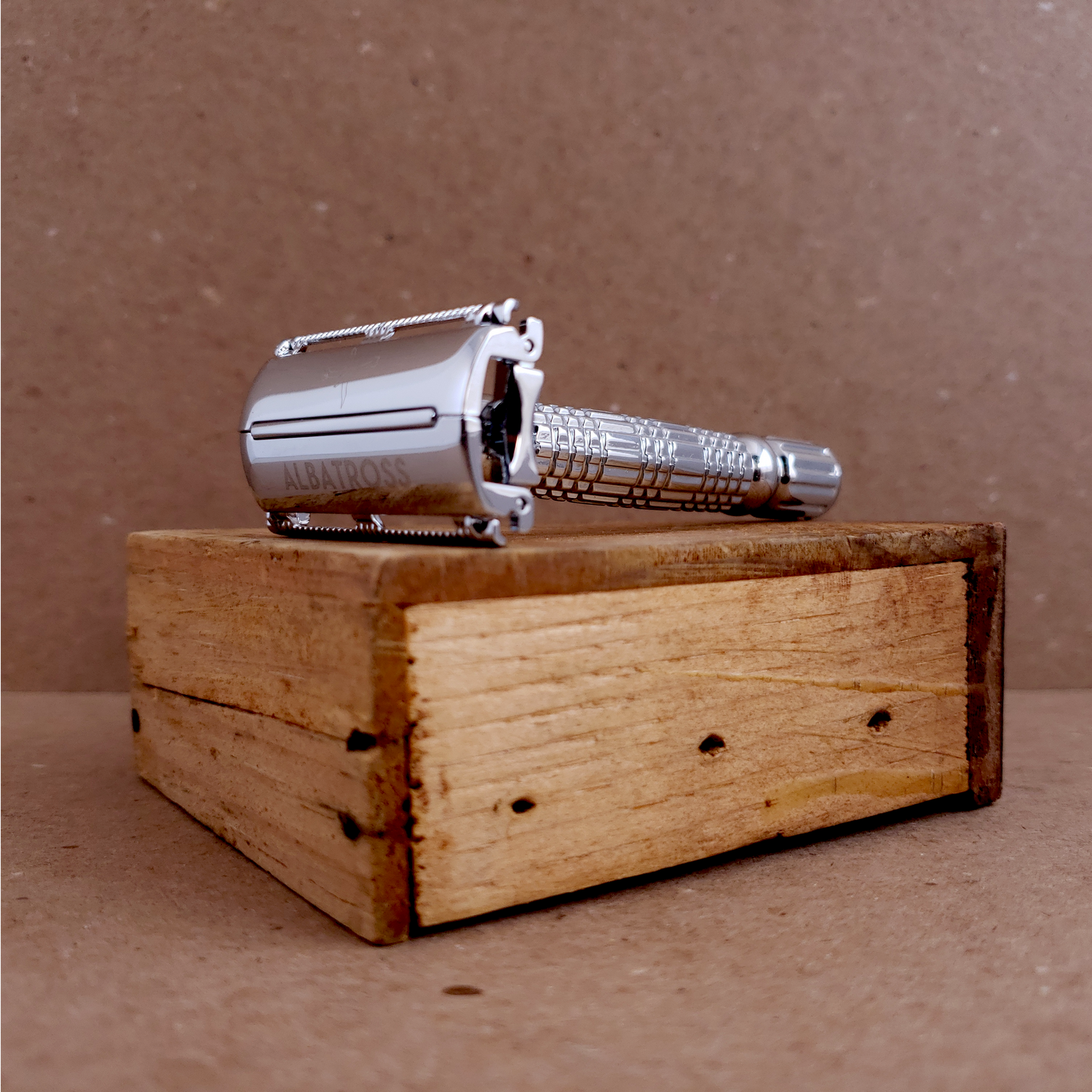 Razor Side Angle